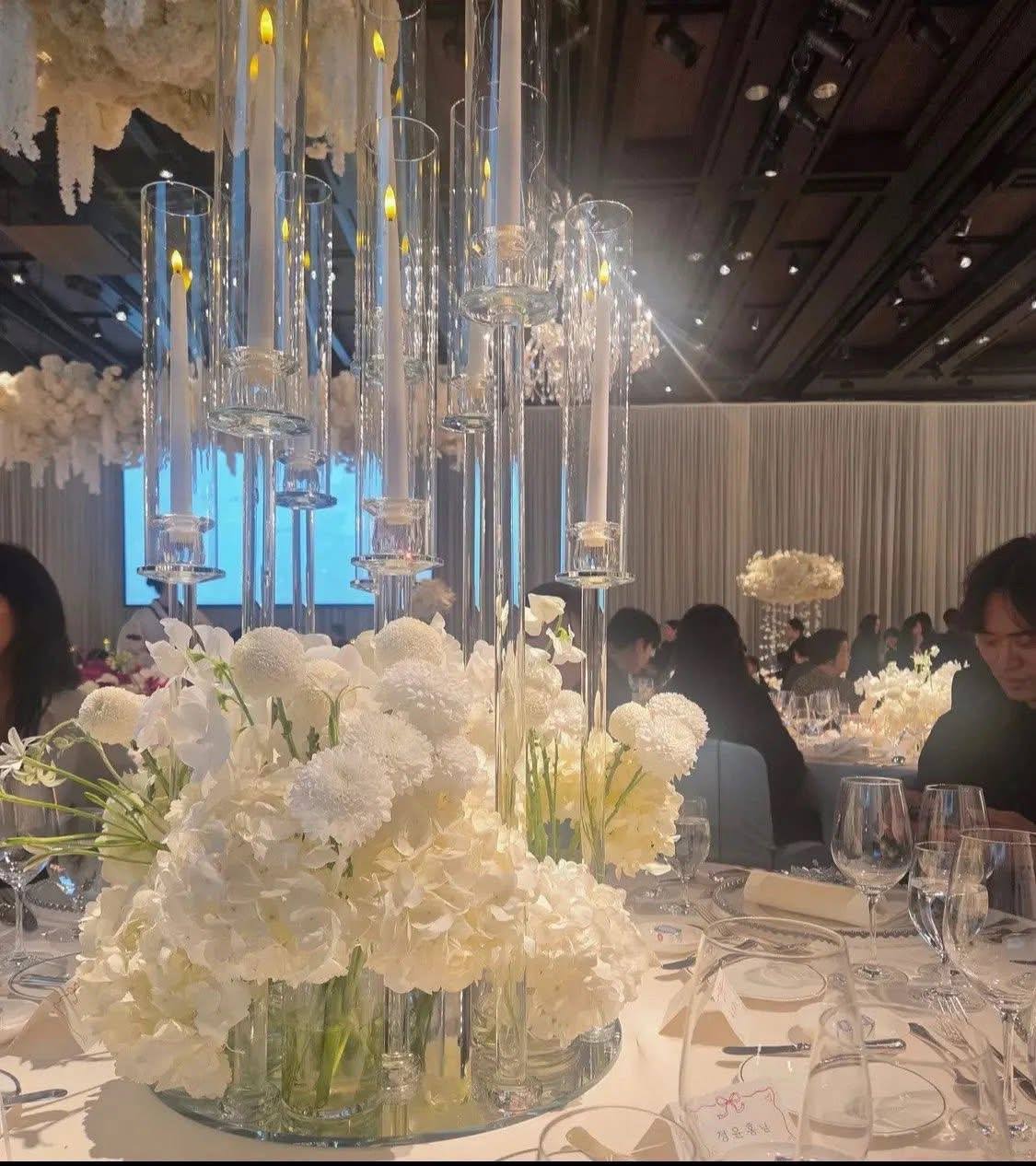 &ldquo;B&oacute;c gi&aacute;&rdquo; đ&aacute;m cưới Kim Woo Bin - Shin Min Ah: 1 m&igrave;nh c&ocirc; d&acirc;u tốn 8 tỷ, nhiều con số khủng c&agrave;ng nghe c&agrave;ng cho&aacute;ng- Ảnh 6.