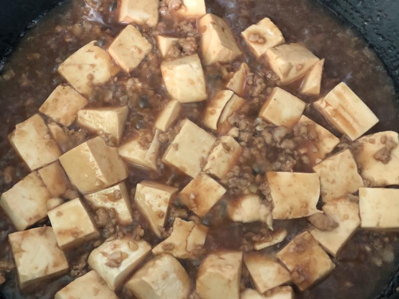 Thịt băm nấu với c&aacute;c nguy&ecirc;n liệu n&agrave;y thật ngon, chỉ ri&ecirc;ng m&oacute;n đầu ti&ecirc;n th&ocirc;i đ&atilde; khiến ai cũng phải chảy nước miếng!- Ảnh 29.