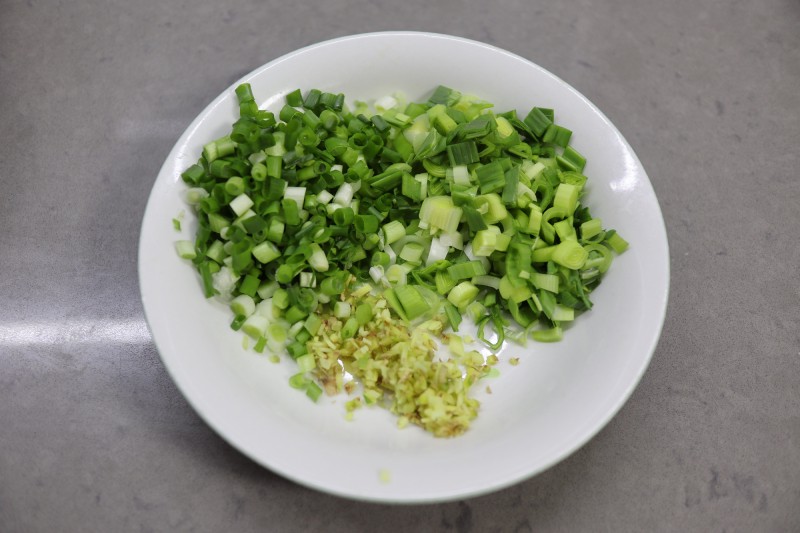 Thịt băm nấu với c&aacute;c nguy&ecirc;n liệu n&agrave;y thật ngon, chỉ ri&ecirc;ng m&oacute;n đầu ti&ecirc;n th&ocirc;i đ&atilde; khiến ai cũng phải chảy nước miếng!- Ảnh 3.