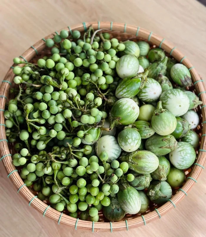 Loại quả mọc dại c&oacute; vị đắng đặc trưng nay th&agrave;nh đặc sản, đặc biệt ngon khi nấu c&ugrave;ng thịt ba chỉ- Ảnh 2.