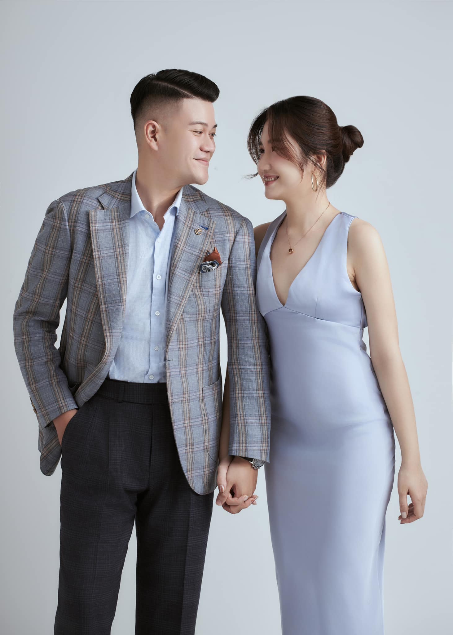 Đưa mẹ đơn th&acirc;n c&ugrave;ng đi du học &Uacute;c, gi&aacute;m đốc Đ&agrave; Nẵng nhận tr&aacute;i ngọt sau 10 năm- Ảnh 3.