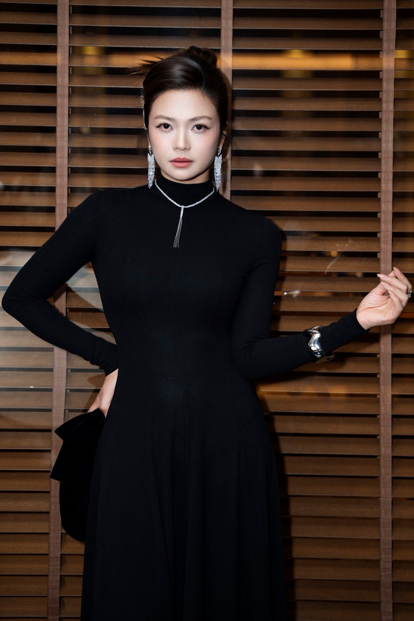 Việt Nam kh&ocirc;ng c&oacute; mỹ nh&acirc;n n&agrave;o U50 vẫn như c&ocirc;ng ch&uacute;a thế n&agrave;y đ&acirc;u: Ăn g&igrave; m&agrave; đẹp thế, đố ai đo&aacute;n được tuổi thật- Ảnh 2.