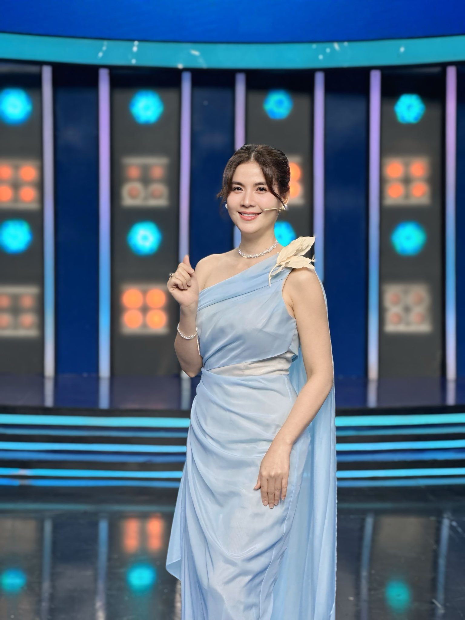 Sao Việt 8 năm "tìm" con mới thành công, giờ cho con học trường xịn xò, học phí quá bất ngờ- Ảnh 1. Sao Việt 8 năm "tìm" con mới thành công, giờ cho con học trường xịn xò, học phí quá bất ngờ- Ảnh 1.