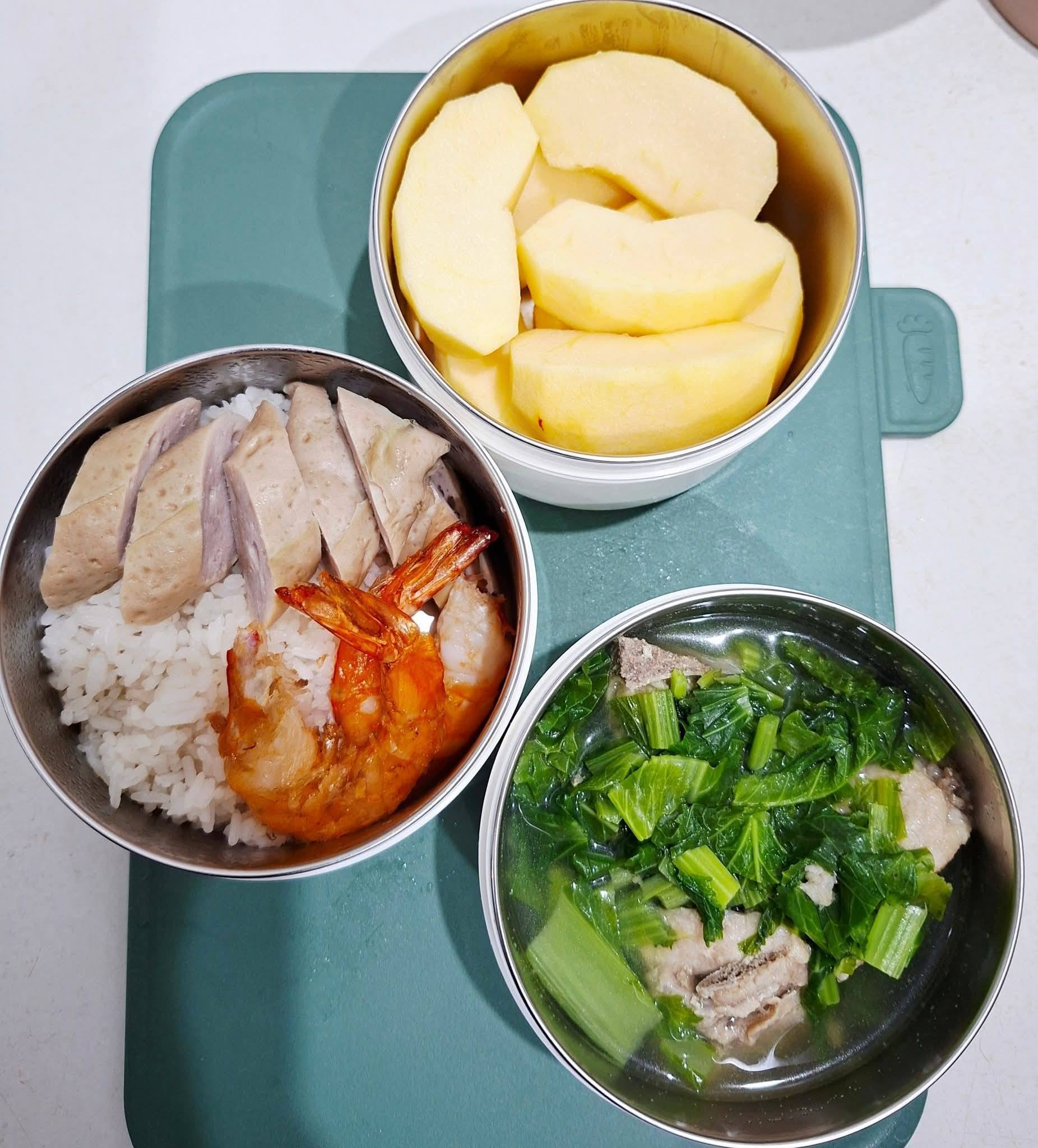 Bữa cơm của học sinh H&agrave; Nội bỗng g&acirc;y sốt MXH: Thực đơn kh&ocirc;ng cầu kỳ nhưng đ&uacute;ng chuẩn "mỹ vị nh&acirc;n gian"- Ảnh 7.