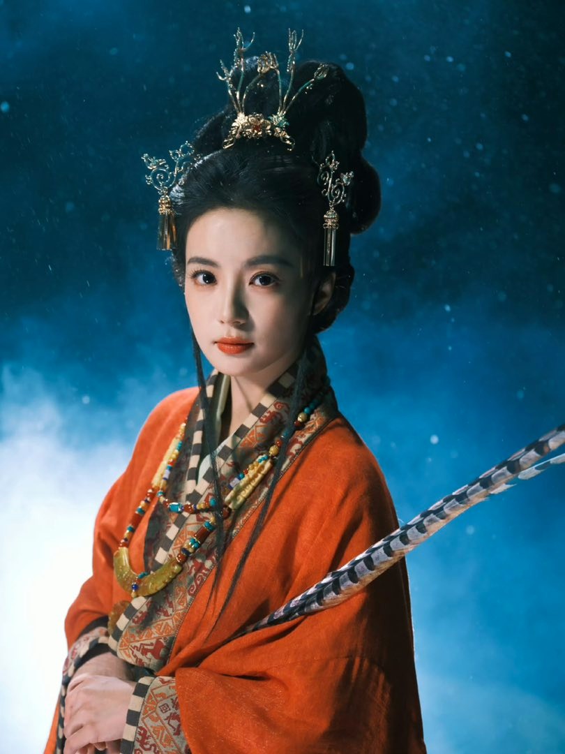 Lần đầu c&oacute; mỹ nh&acirc;n &ldquo;mặt như m&acirc;m bạc&rdquo; lại được khen nức nở: Visual tuyệt t&aacute;c hội họa, kh&ocirc;ng thể đẹp hơn được nữa- Ảnh 5.