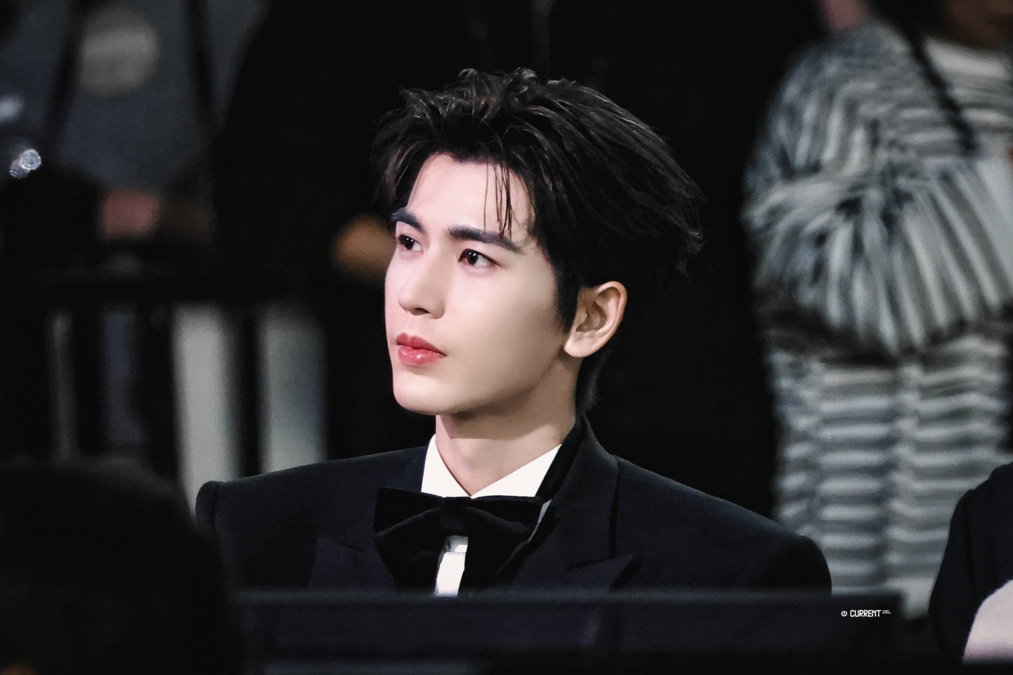 Mỹ nam đẹp đến độ chỉ buồn ngủ cũng ẵm 1 triệu tim: Visual v&ocirc; địch thi&ecirc;n hạ, ngắm m&ecirc; kh&ocirc;ng tho&aacute;t nổi- Ảnh 1.