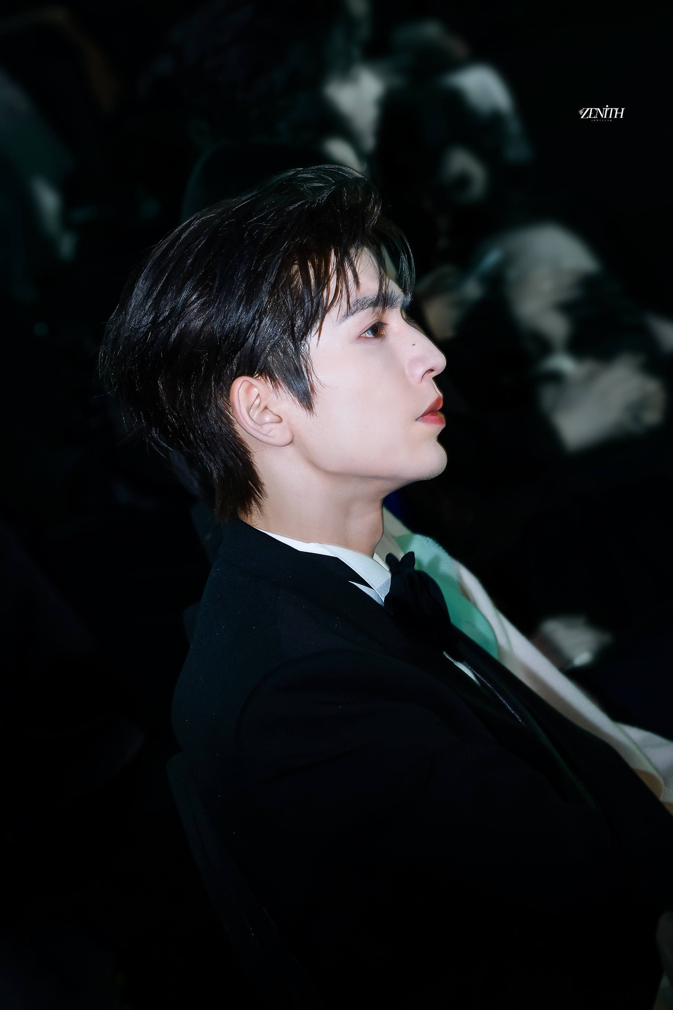 Mỹ nam đẹp đến độ chỉ buồn ngủ cũng ẵm 1 triệu tim: Visual v&ocirc; địch thi&ecirc;n hạ, ngắm m&ecirc; kh&ocirc;ng tho&aacute;t nổi- Ảnh 3.