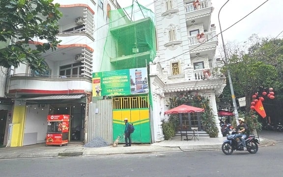 Ph&iacute;a sau bức ảnh người đ&agrave;n &ocirc;ng lang thang c&ugrave;ng ch&uacute; ch&oacute; ở TP.HCM, xin việc hơn 30 c&ocirc;ng tr&igrave;nh đều bị từ chối- Ảnh 2.