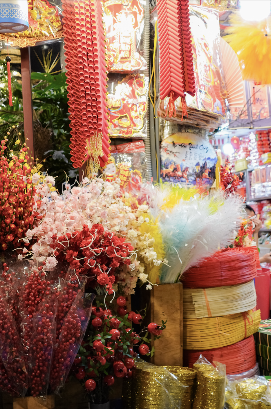 Cảnh tượng tại H&agrave;ng M&atilde; ngay l&uacute;c n&agrave;y: Người đi đường bật cười khi chứng kiến điều kh&ocirc;ng ngờ v&agrave;o đ&ecirc;m Noel- Ảnh 11.