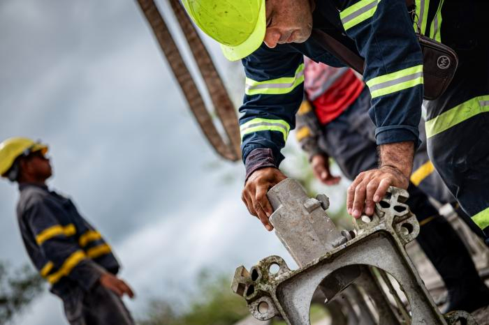 Một kỳ t&iacute;ch điện cao thế xuất hiện ở Cuba- Ảnh 1.