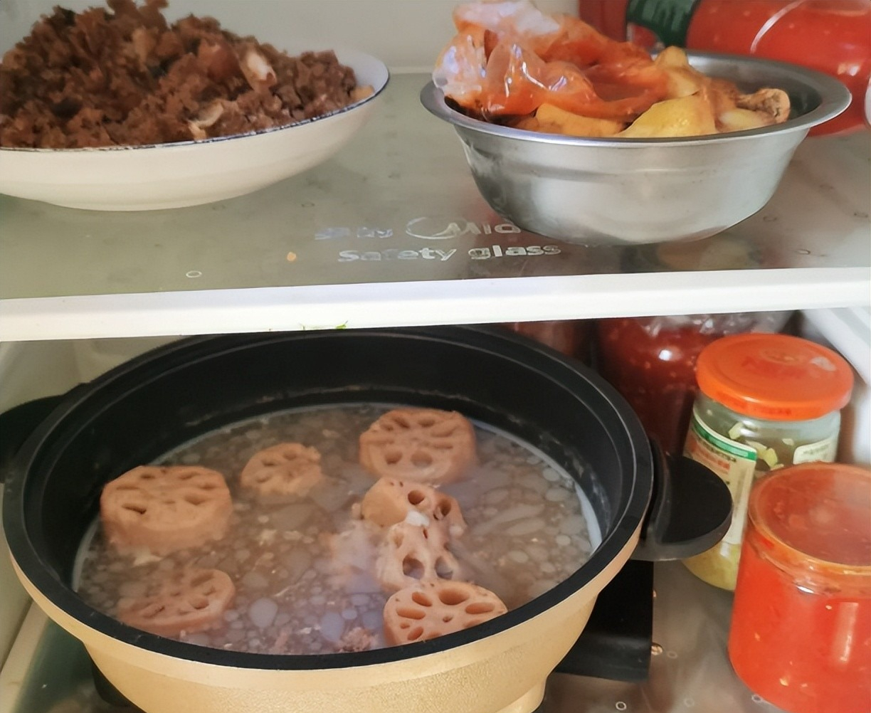 6 sai lầm khi d&ugrave;ng tủ lạnh tưởng v&ocirc; hại nhưng tiềm ẩn rủi ro, dừng ngay trước khi qu&aacute; muộn- Ảnh 4.