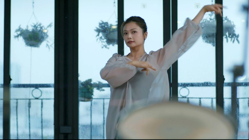 Việt Nam kh&ocirc;ng c&oacute; mỹ nh&acirc;n n&agrave;o U50 vẫn như c&ocirc;ng ch&uacute;a thế n&agrave;y đ&acirc;u: Ăn g&igrave; m&agrave; đẹp thế, đố ai đo&aacute;n được tuổi thật- Ảnh 1.