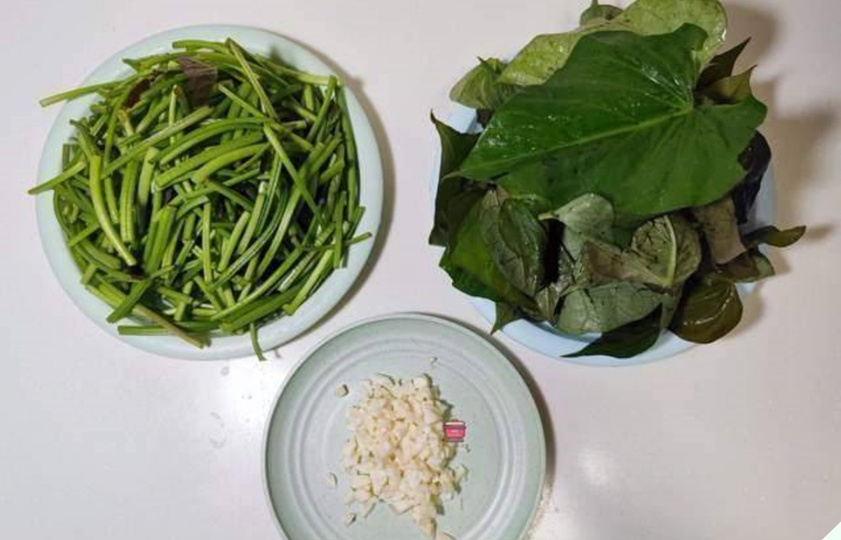 Loại rau xưa người Việt hay cho lợn ăn, nay "trời T&acirc;y" b&aacute;n hơn 1 triệu/kg- Ảnh 1.