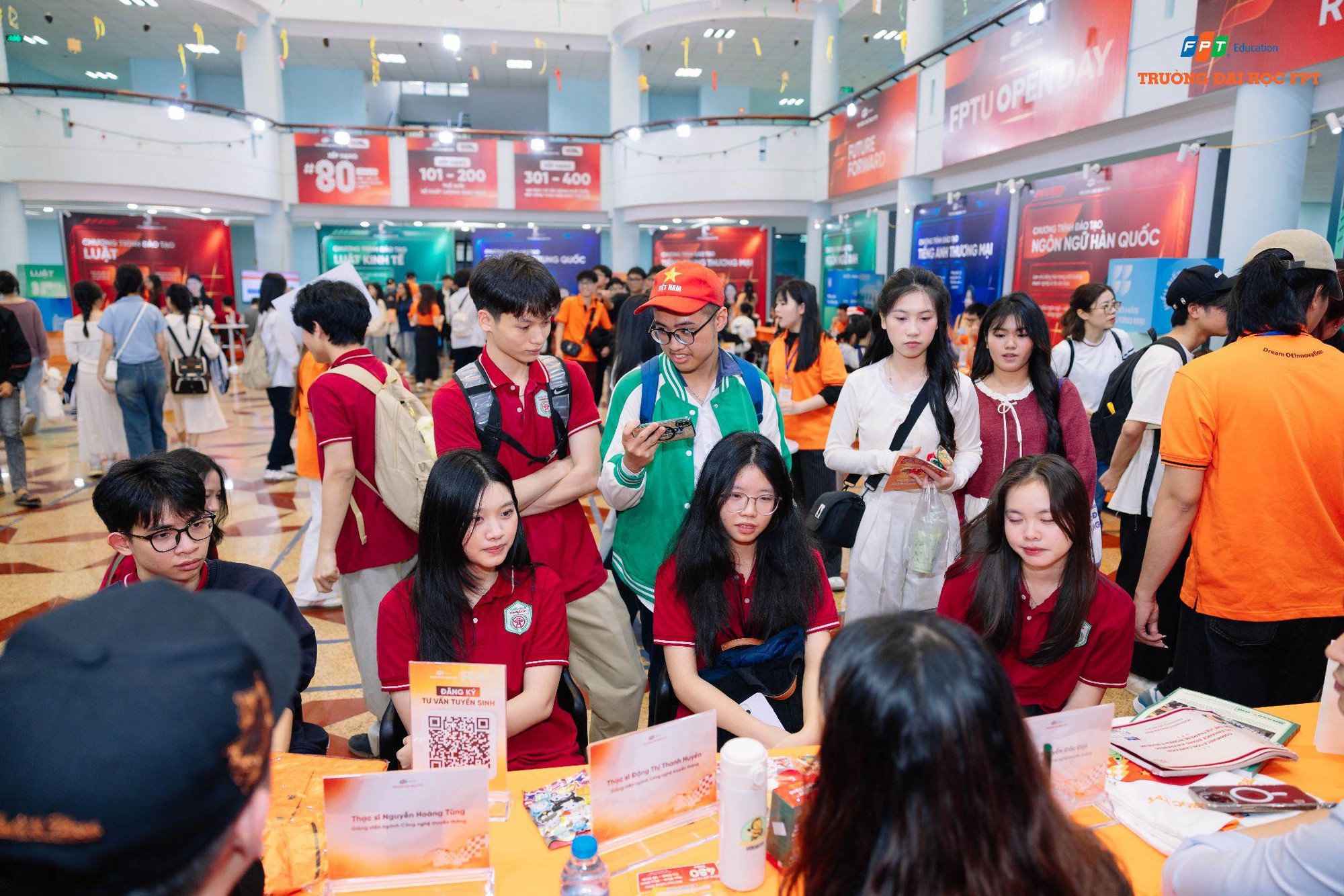 FPTU Open Day trở th&agrave;nh điểm hẹn Gi&aacute;ng sinh của gần 4.000 học sinh THPT- Ảnh 4.