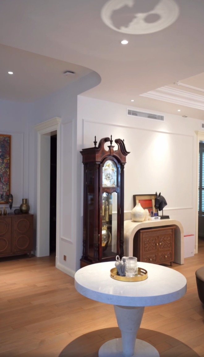 Mỹ nh&acirc;n 33 tuổi l&agrave;m d&acirc;u h&agrave;o m&ocirc;n gia tộc k&iacute;n tiếng, bố mẹ chồng cưng như con g&aacute;i ruột, tặng qu&agrave; cưới g&acirc;y sốc- Ảnh 7.