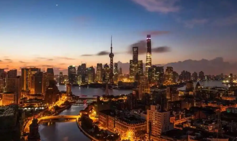 Người đ&agrave;n &ocirc;ng sở hữu 7 căn nh&agrave; cho thu&ecirc; tuy&ecirc;n bố: &ldquo;T&ocirc;i c&oacute; thu nhập hơn 2,2 tỷ đồng/th&aacute;ng vẫn thấy cuộc đời v&ocirc; nghĩa&rdquo;- Ảnh 1.