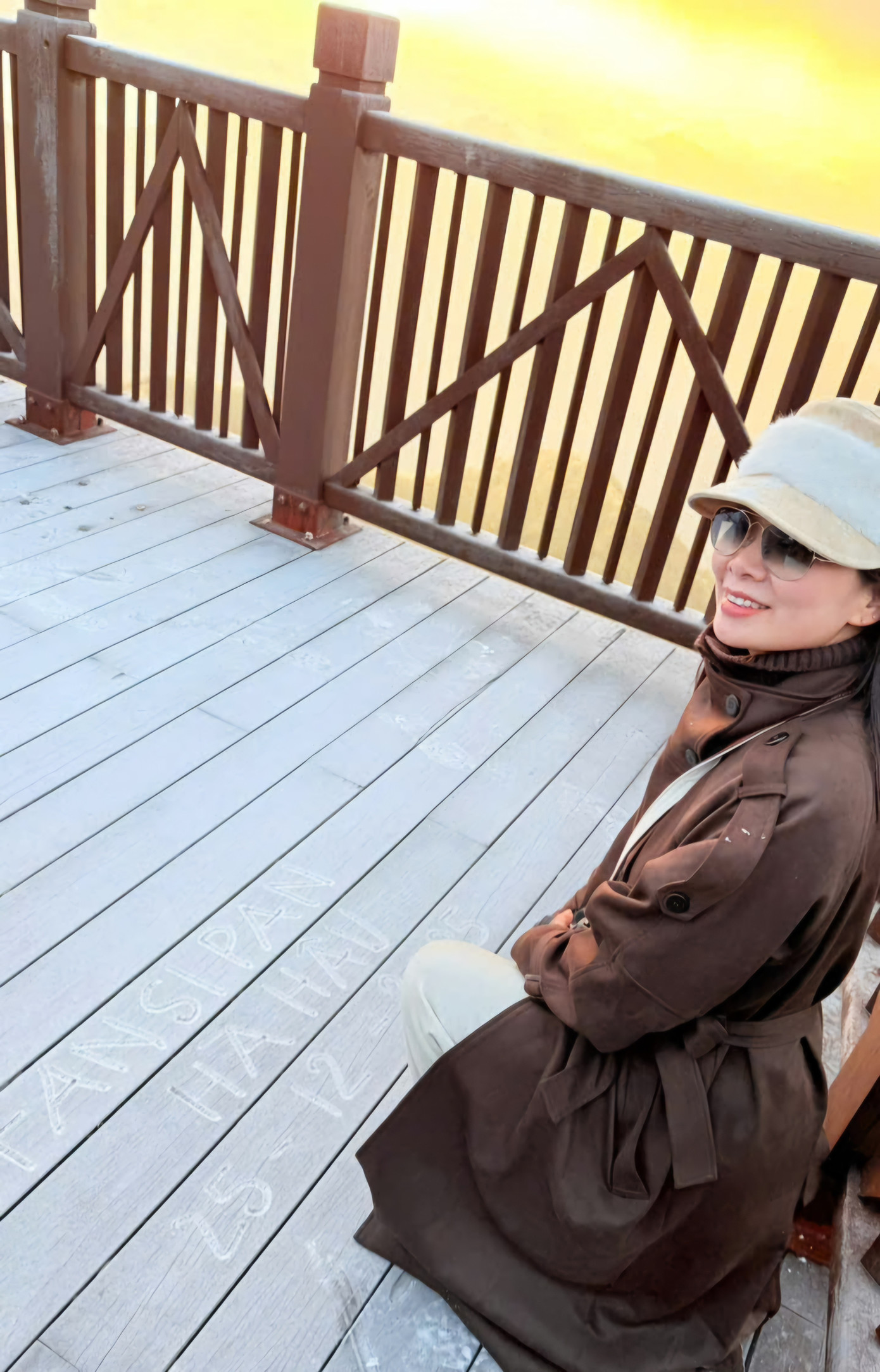 Băng tuyết phủ trắng đỉnh Fansipan- Ảnh 7.