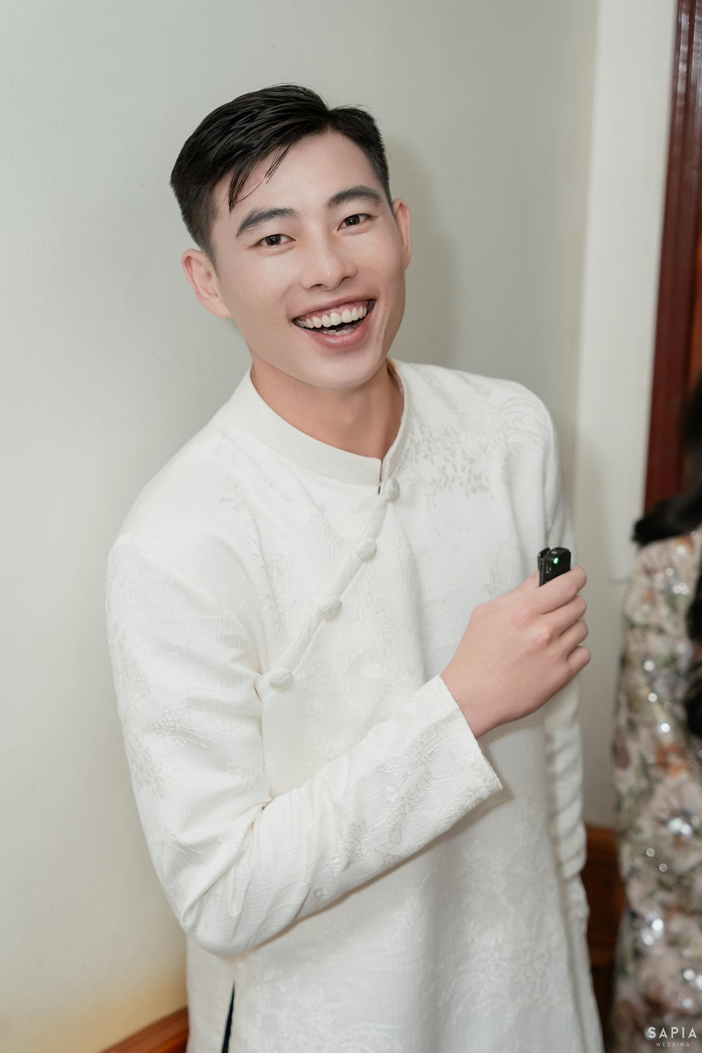 Thủ m&ocirc;n U23 Việt Nam l&agrave;m lễ ăn hỏi thạc sĩ hơn 3 tuổi, visual c&ocirc; d&acirc;u s&aacute;ng bừng, chuẩn 