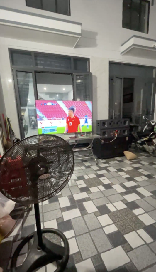 X&ocirc;n xao bức ảnh Ph&iacute; Thanh Thảo về qu&ecirc; L&yacute; Đức, nam cầu thủ lộ cơ ngơi ho&agrave;nh tr&aacute;ng ở T&acirc;y Ninh- Ảnh 6.