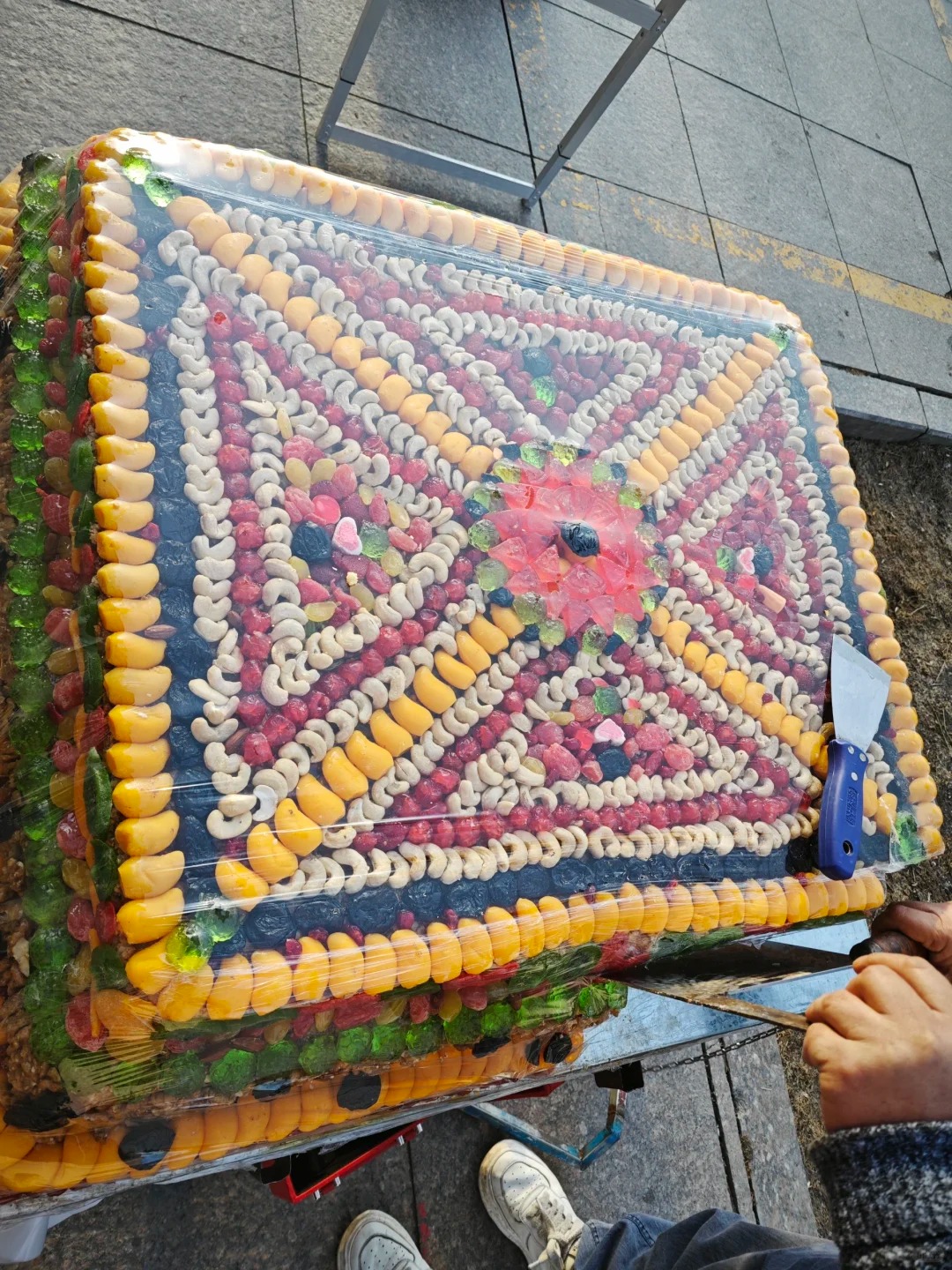 Sự thật về loại b&aacute;nh "s&aacute;t thủ v&iacute; tiền" nh&igrave;n đẹp như tranh, cắt một miếng "bay" ngay tiền triệu, kh&aacute;ch du lịch ngậm đắng nuốt cay- Ảnh 8.