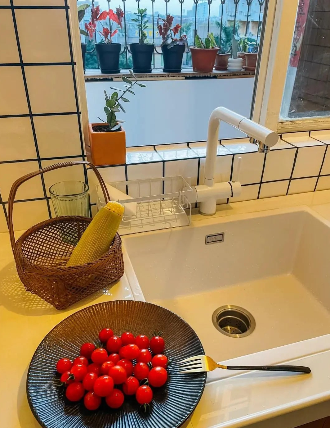 Tim đập loạn trước ng&ocirc;i nh&agrave; của b&agrave; cụ 75 tuổi: Sống 1 m&igrave;nh an y&ecirc;n, kh&ocirc;ng l&agrave;m g&aacute;nh nặng cho con ch&aacute;u- Ảnh 7.