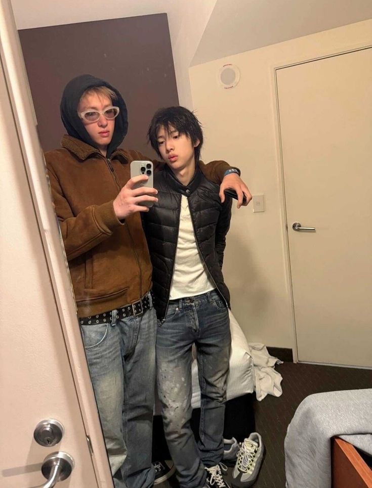 CORTIS: Hội "trẻ tr&acirc;u" đang định nghĩa lại thời trang của c&aacute;c "boy phố"- Ảnh 45.