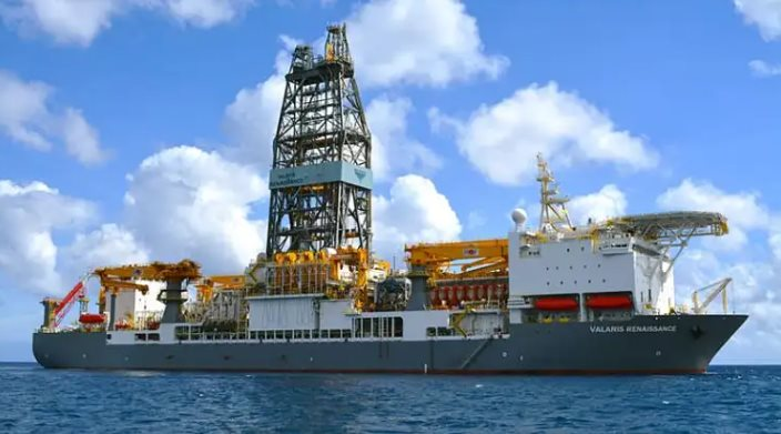 Khoan thăm d&ograve; 1.688m xuống dưới đ&aacute;y biển, l&aacute;ng giềng Việt Nam ph&aacute;t hiện mỏ dầu trữ lượng 100 triệu tấn- Ảnh 1.