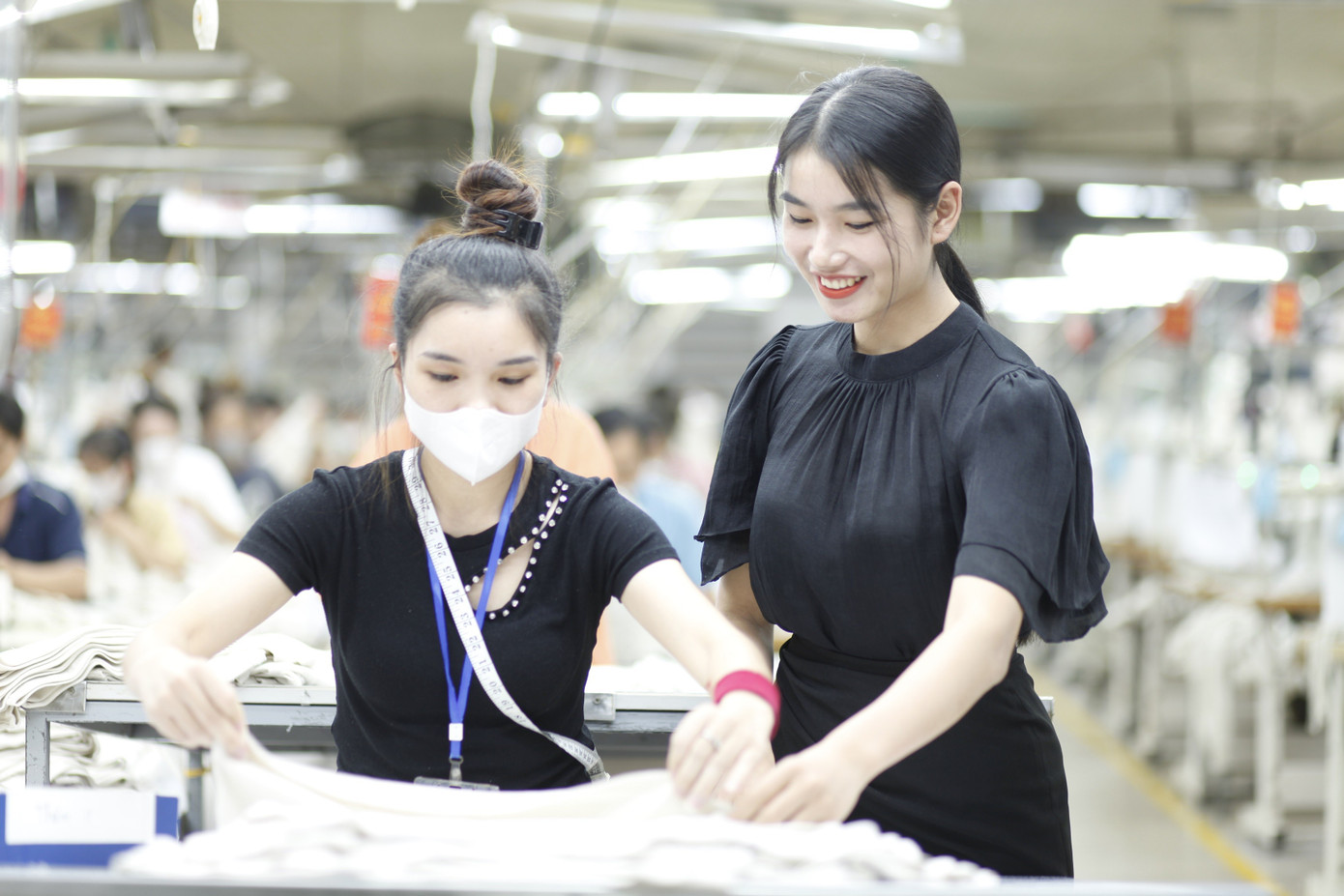 Bắc Ninh: Lương cao nhất gần nửa tỷ đồng/th&aacute;ng, thưởng Tết 400 triệu/người- Ảnh 1.