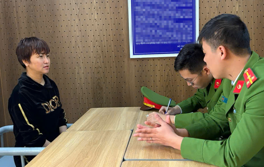 Vụ người phụ nữ "đ&atilde; chết" trở về: Bất ngờ vai tr&ograve; của thầy c&uacute;ng v&agrave; người em trai- Ảnh 1.