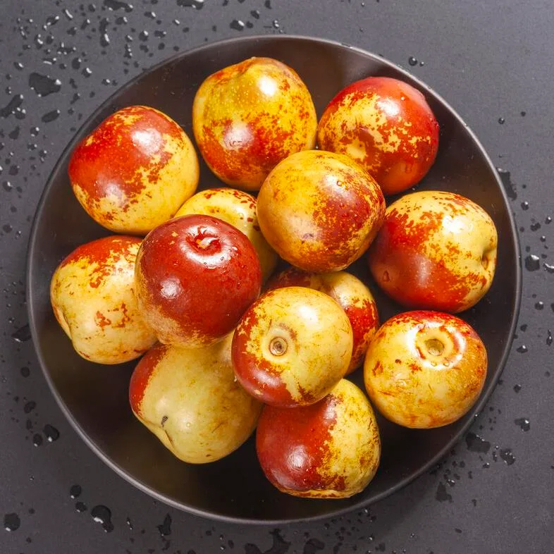 M&ugrave;a đ&ocirc;ng chăm ăn quả n&agrave;y th&igrave; bổ m&aacute;u, đẹp da, phụ nữ sẽ c&oacute; khu&ocirc;n mặt hồng h&agrave;o v&agrave; n&oacute;i kh&ocirc;ng với rụng t&oacute;c- Ảnh 1.