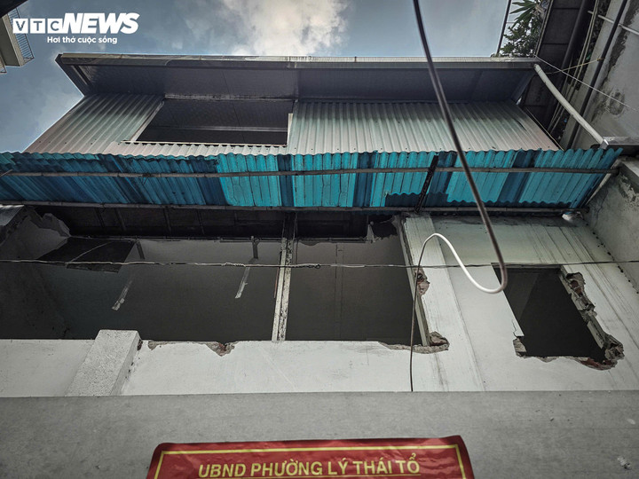 Người d&acirc;n ven Hồ Gươm bắt đầu di dời, b&agrave;n giao mặt bằng x&acirc;y quảng trường hơn 2ha- Ảnh 8.