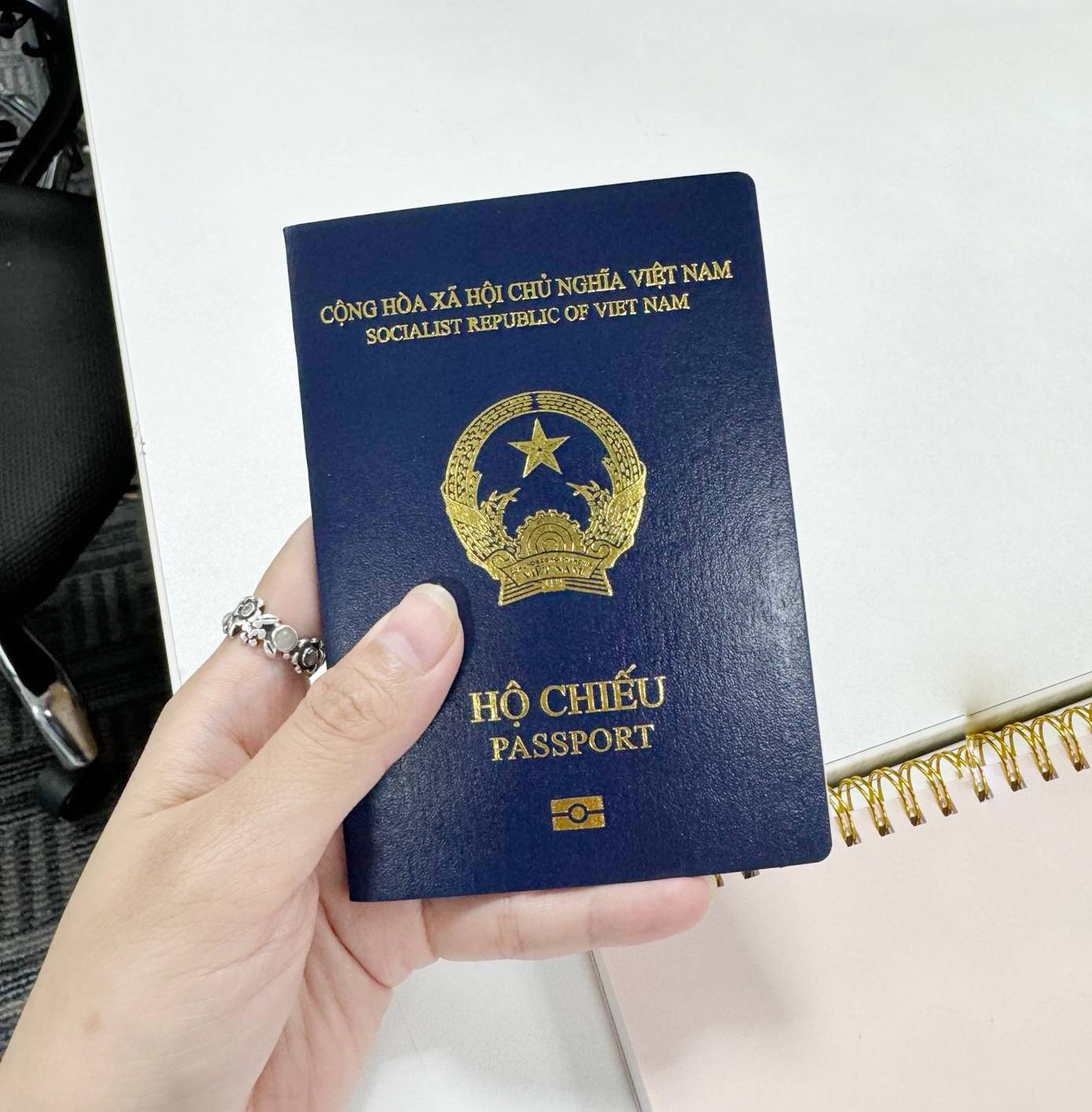 Từ 2026, th&ecirc;m 3 trường hợp bị thu hồi, huỷ hộ chiếu- Ảnh 1.