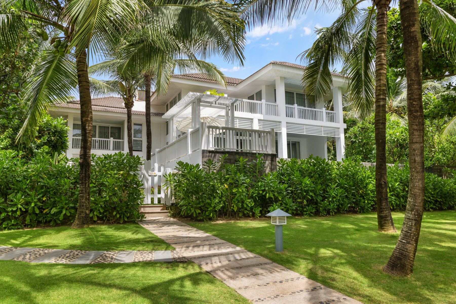 B&ecirc;n trong ph&ograve;ng nghỉ 40 triệu/đ&ecirc;m của Jungkook, Jimin BTS ở Việt Nam c&oacute; những g&igrave;?- Ảnh 7.