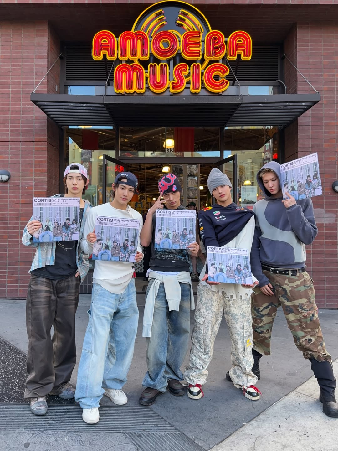 CORTIS: Hội "trẻ tr&acirc;u" đang định nghĩa lại thời trang của c&aacute;c "boy phố"- Ảnh 24.