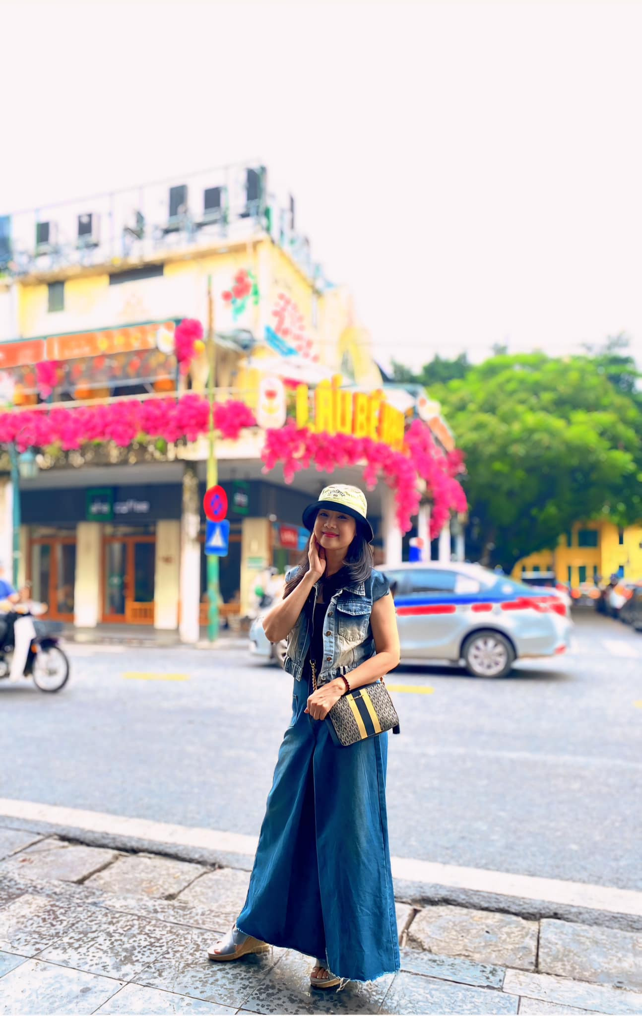 Nữ NSND U60 trẻ đẹp như 30, h&ocirc;n nh&acirc;n vi&ecirc;n m&atilde;n b&ecirc;n chồng đại gia hơn 15 tuổi- Ảnh 5.