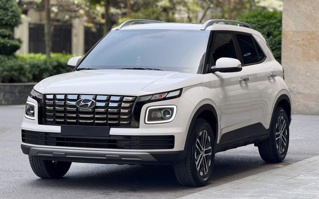 SUV phổ th&ocirc;ng tại Việt Nam chưa bao giờ rẻ đến thế: Nhiều xe Nhật, H&agrave;n 'đạp gi&aacute;' g&acirc;y sốc, tạo đ&aacute;y mới trong ph&acirc;n kh&uacute;c năm nay- Ảnh 4.