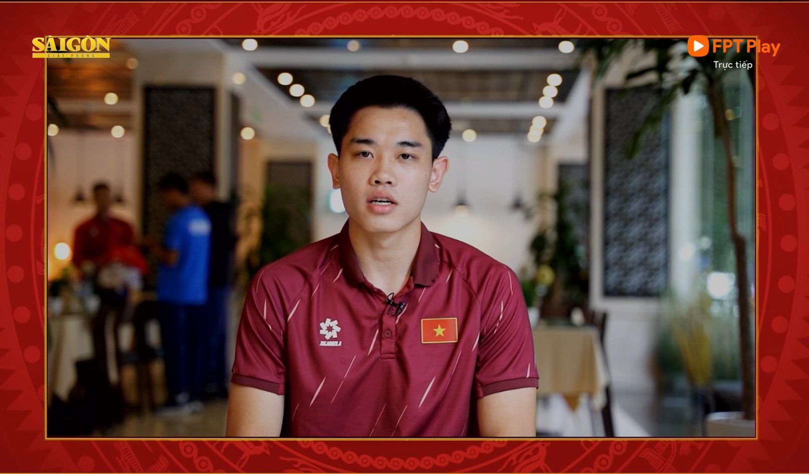 Ho&agrave;ng Đức gi&agrave;nh "c&uacute; đ&uacute;p" giải thưởng tại Quả b&oacute;ng V&agrave;ng 2025, hotboy Đ&igrave;nh Bắc gi&agrave;nh Quả b&oacute;ng Bạc- Ảnh 3.