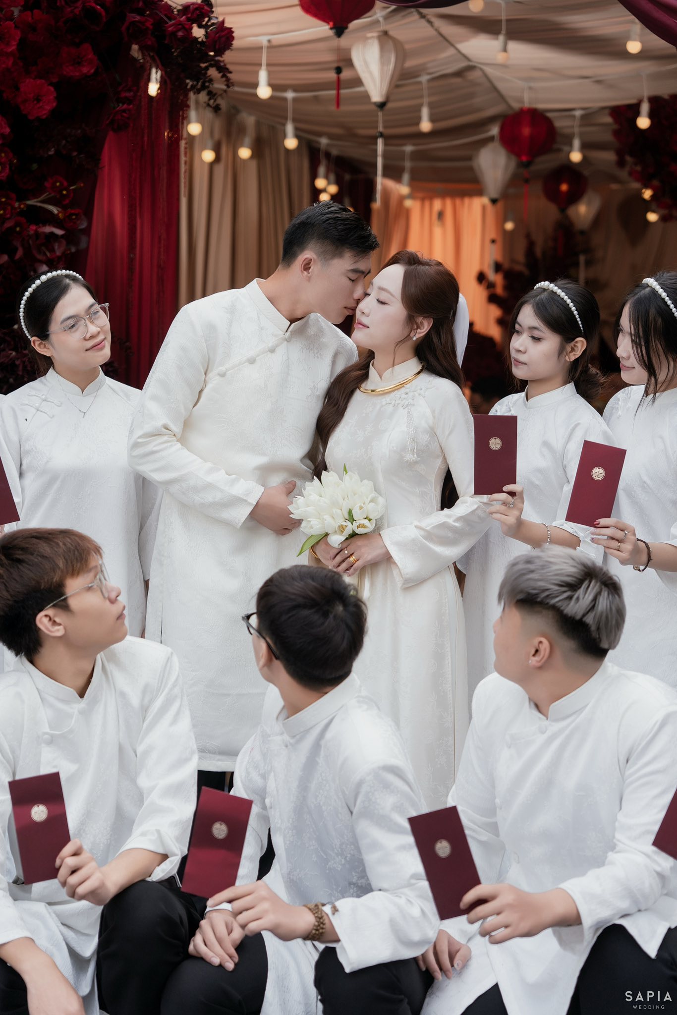 Visual s&aacute;ng bừng của nữ thạc sĩ cưới thủ m&ocirc;n U23 Việt Nam- Ảnh 1.