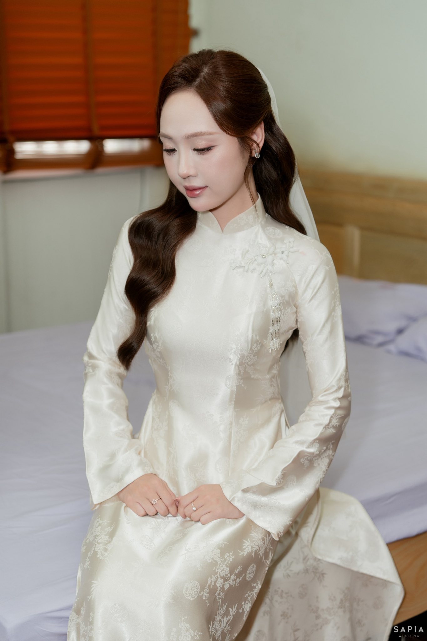 Visual s&aacute;ng bừng của nữ thạc sĩ cưới thủ m&ocirc;n U23 Việt Nam- Ảnh 3.