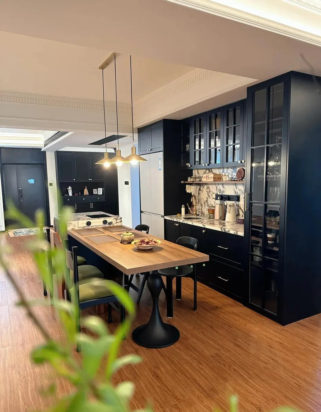 Nữ nghệ sĩ 40 tuổi kh&ocirc;ng kết h&ocirc;n, bỏ 12 tỷ x&acirc;y 