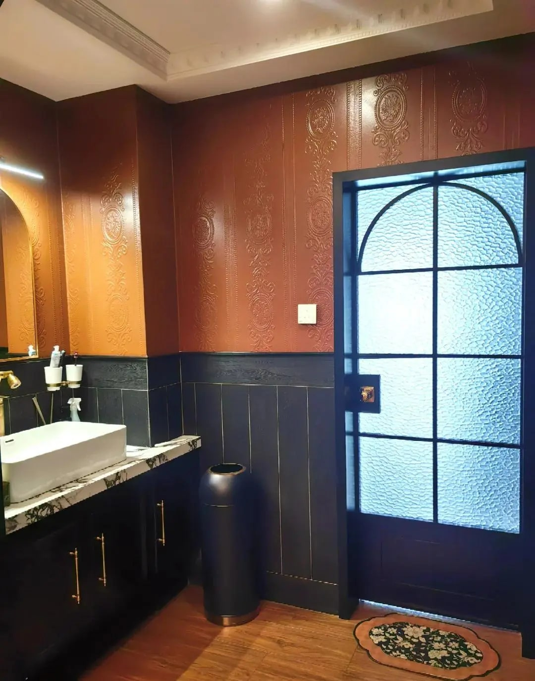 Nữ nghệ sĩ 40 tuổi kh&ocirc;ng kết h&ocirc;n, bỏ 12 tỷ x&acirc;y 