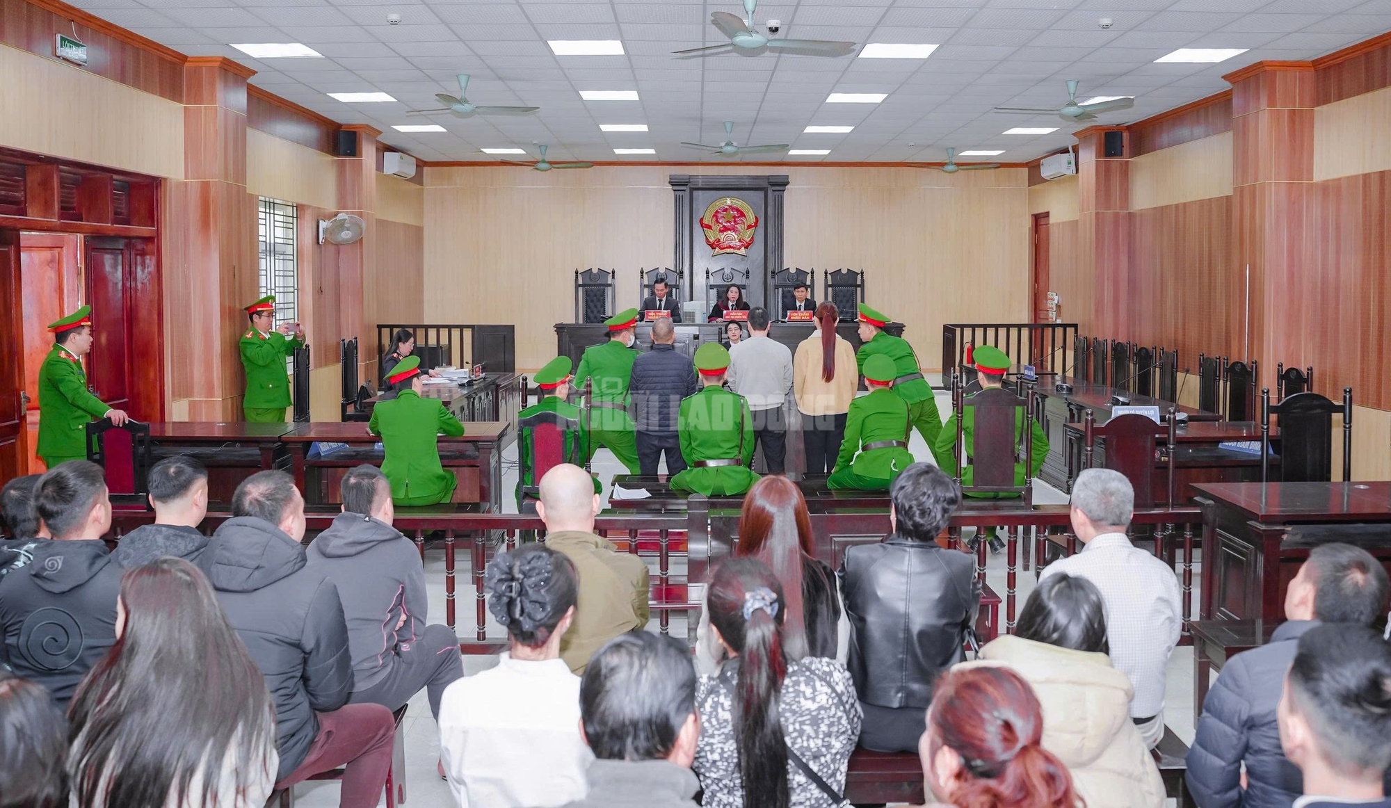 Mua nh&agrave; 13 tỉ đồng, vợ chồng tr&ugrave;m giang hồ Vi "ngộ" l&agrave;m hợp đồng chỉ 3,7 tỉ đồng- Ảnh 2.