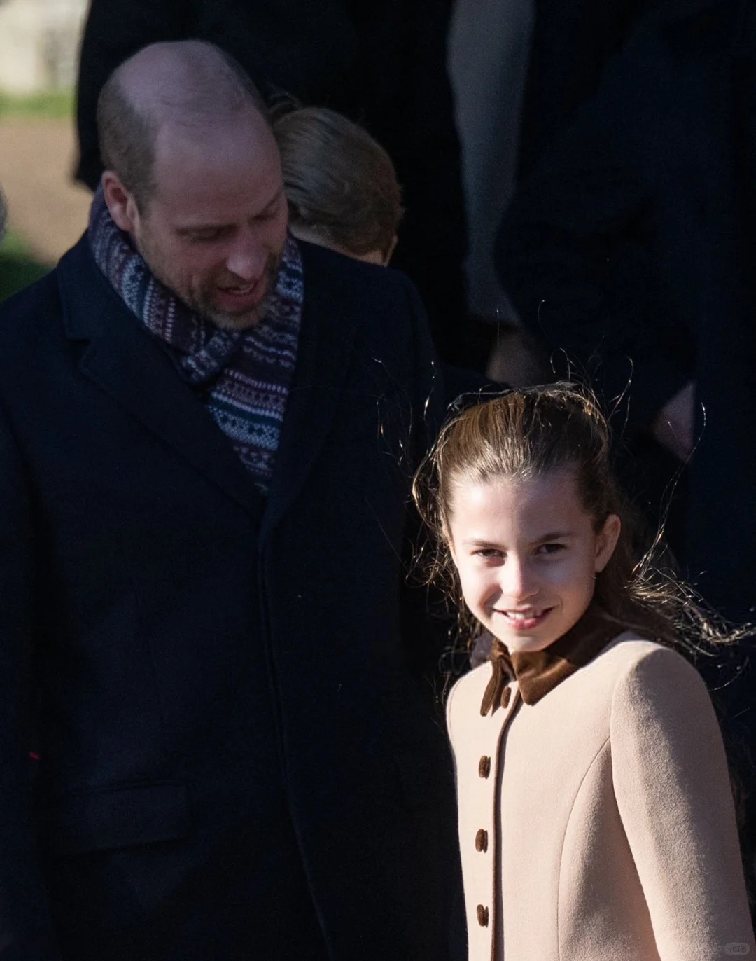 "C&ocirc;ng ch&uacute;a hạt dẻ" nh&agrave; Kate: Charlotte 10 tuổi kh&iacute; chất ng&uacute;t ng&agrave;n, diện đồ "Old Money" chuẩn người thừa kế s&aacute;ng gi&aacute;- Ảnh 17.