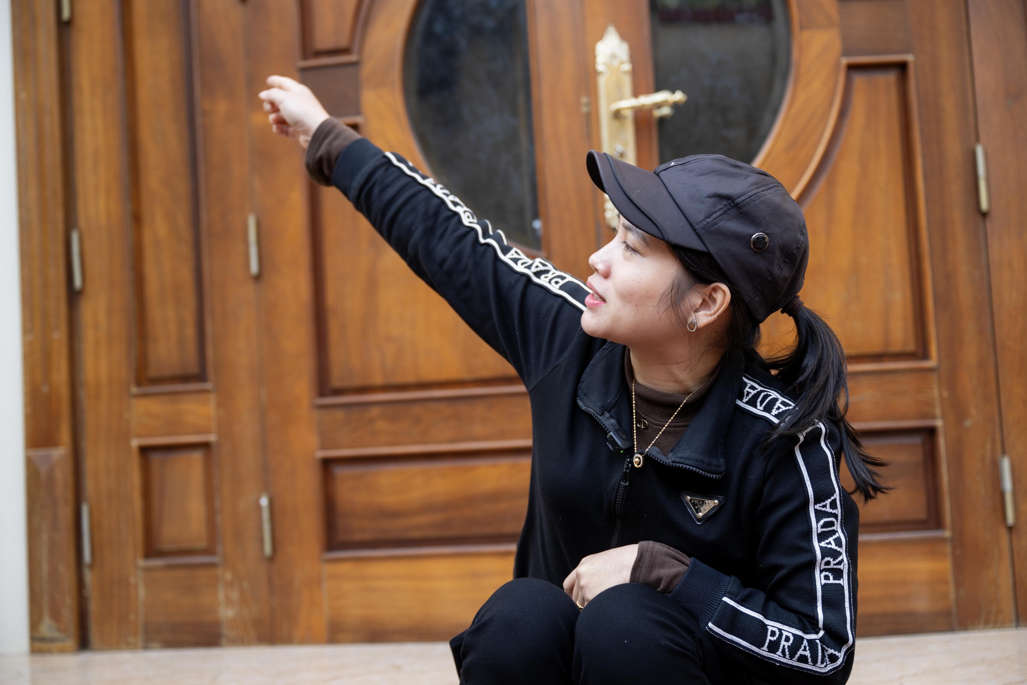 Vụ thả ch&oacute; dữ cắn người phụ nữ ở H&agrave; Nội: Nh&acirc;n chứng kể lại ph&uacute;t kinh ho&agrave;ng v&agrave; qu&aacute; khứ "bất hảo" của kẻ g&acirc;y sự- Ảnh 3.