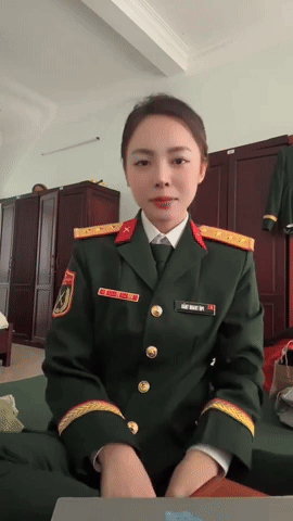 Xạ thủ Ph&iacute; Thanh Thảo kh&aacute;c lạ sau loạt hint t&igrave;nh cảm với L&yacute; Đức U22 Việt Nam, netizen n&oacute;i thẳng: 