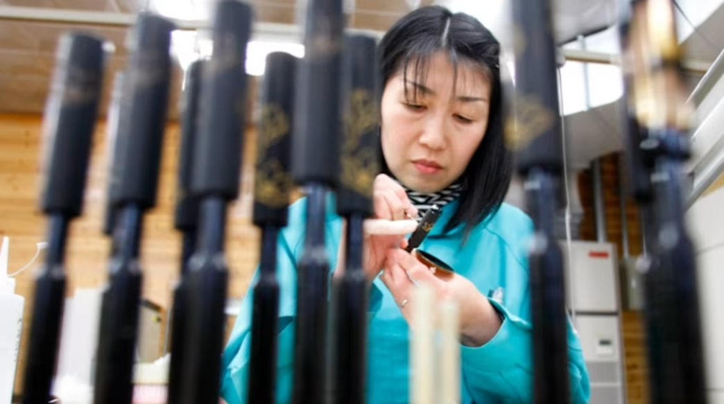 Lần đầu ti&ecirc;n sau 40 năm, doanh nghiệp h&agrave;ng đầu Nhật Bản phải l&agrave;m điều chưa từng: Nền kinh tế thứ 4 thế giới c&oacute; thay đổi lớn?- Ảnh 1.