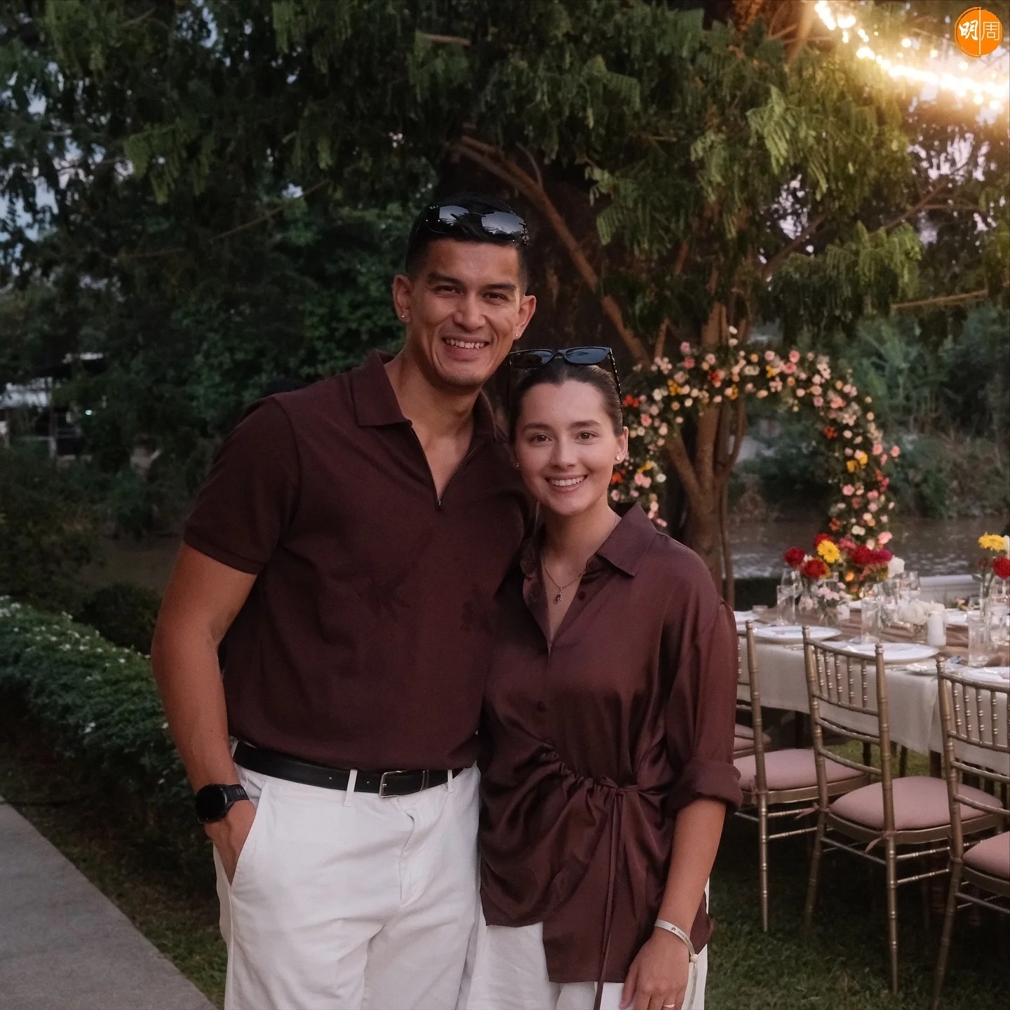 Bắt gặp Hoa hậu D. đẹp nhất showbiz h&ocirc;n m&atilde;nh liệt trai đẹp ng&agrave;nh quảng c&aacute;o, thấy m&agrave; đỏ hết cả mặt- Ảnh 5.