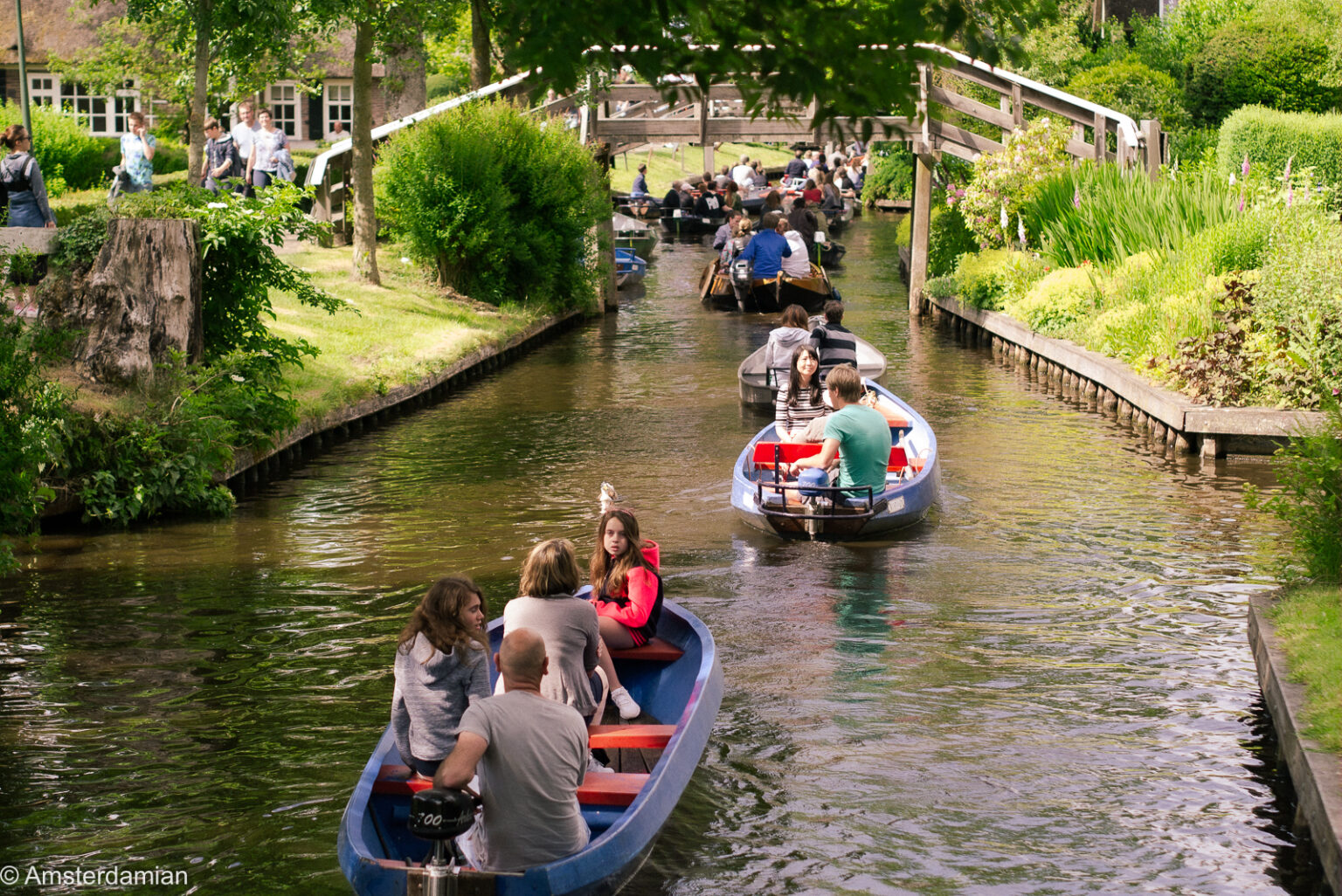 Ng&ocirc;i l&agrave;ng cổ t&iacute;ch được mệnh danh l&agrave; &ldquo;Venice của phương Bắc&rdquo;, gần 800 năm chưa từng c&oacute; &ocirc; t&ocirc; xuất hiện- Ảnh 4.