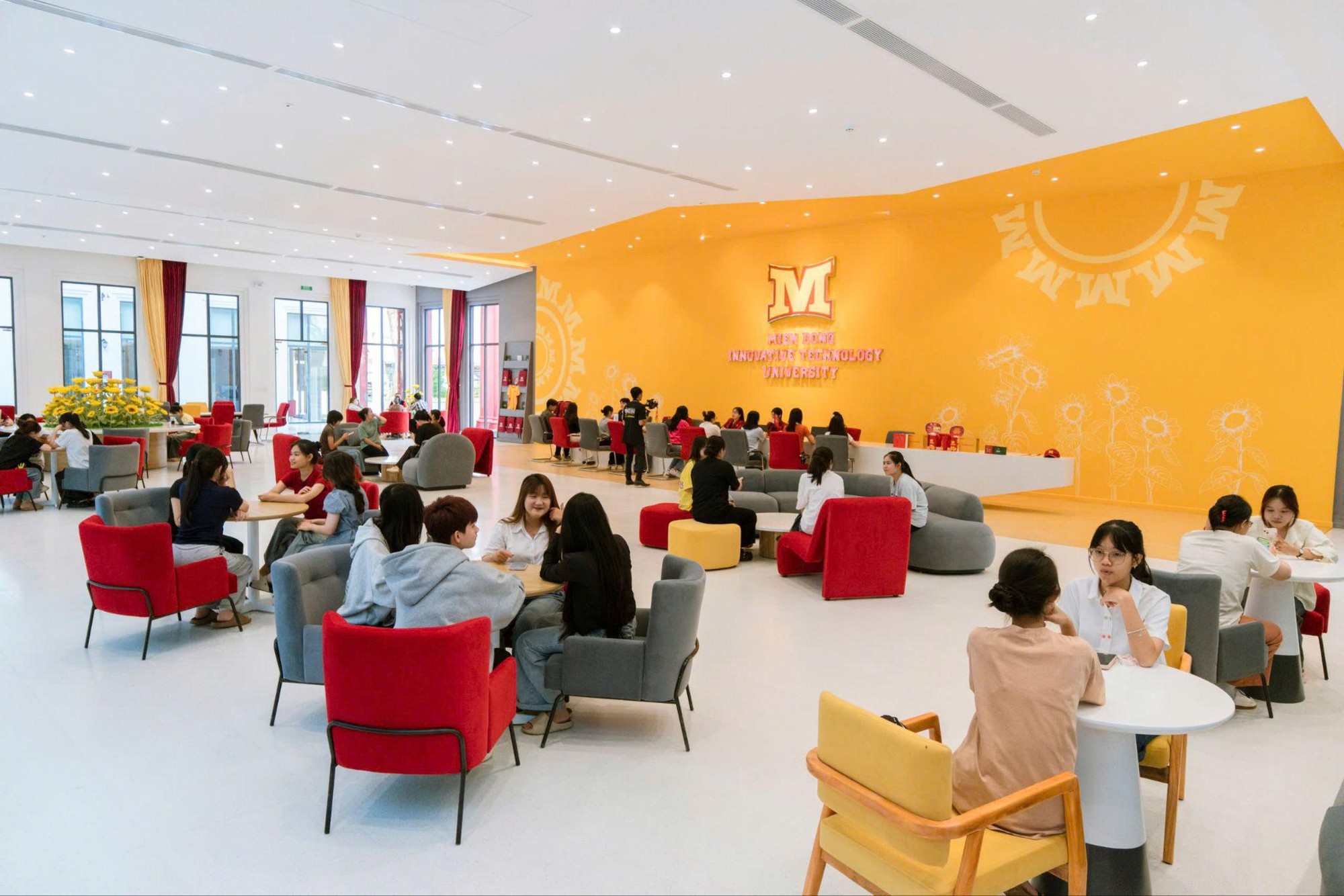 Một trường Đại học ở Miền Đ&ocirc;ng &ldquo;lột x&aacute;c&rdquo; ngoạn mục th&agrave;nh campus 5 sao- Ảnh 1.