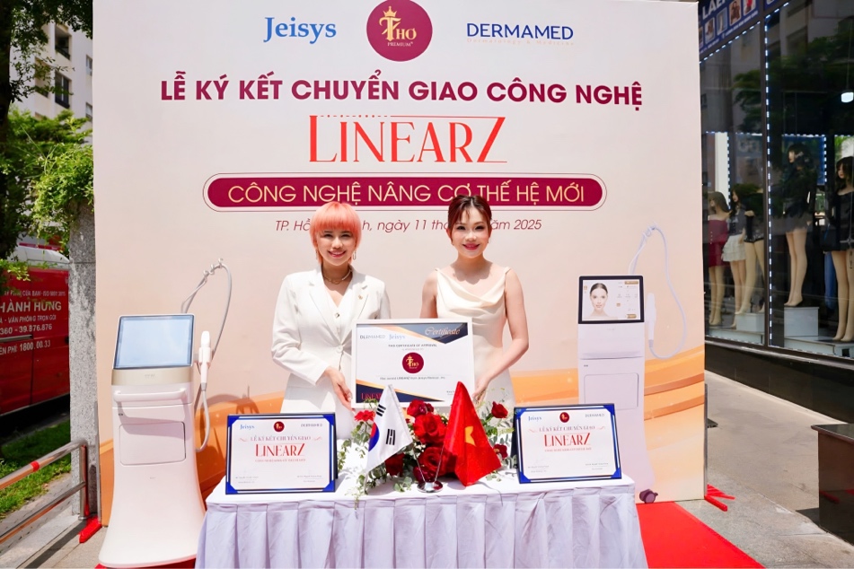 Ph&ograve;ng Kh&aacute;m Da liễu Thẩm mỹ N&agrave;ng Thơ: Bứt ph&aacute; mạnh mẽ năm 2025 với c&ocirc;ng nghệ thẩm mỹ hiện đại- Ảnh 3.